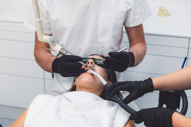 Best Broken or Cracked Tooth Emergency Dentist in Great Neck Estates, NY